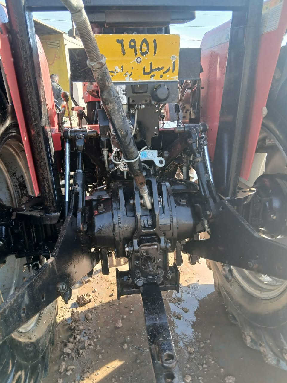 تركتر أيراني 6سرندر للبيع موديل ٢٠١٣ 
عينوان اربيل تريق مخمور 
***********
***********
