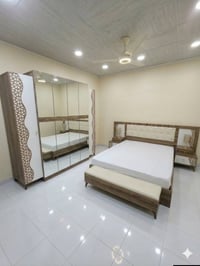 ٩ قطع  بدون دوشك اخت الجديد نظافة ٩٥%  07724717504