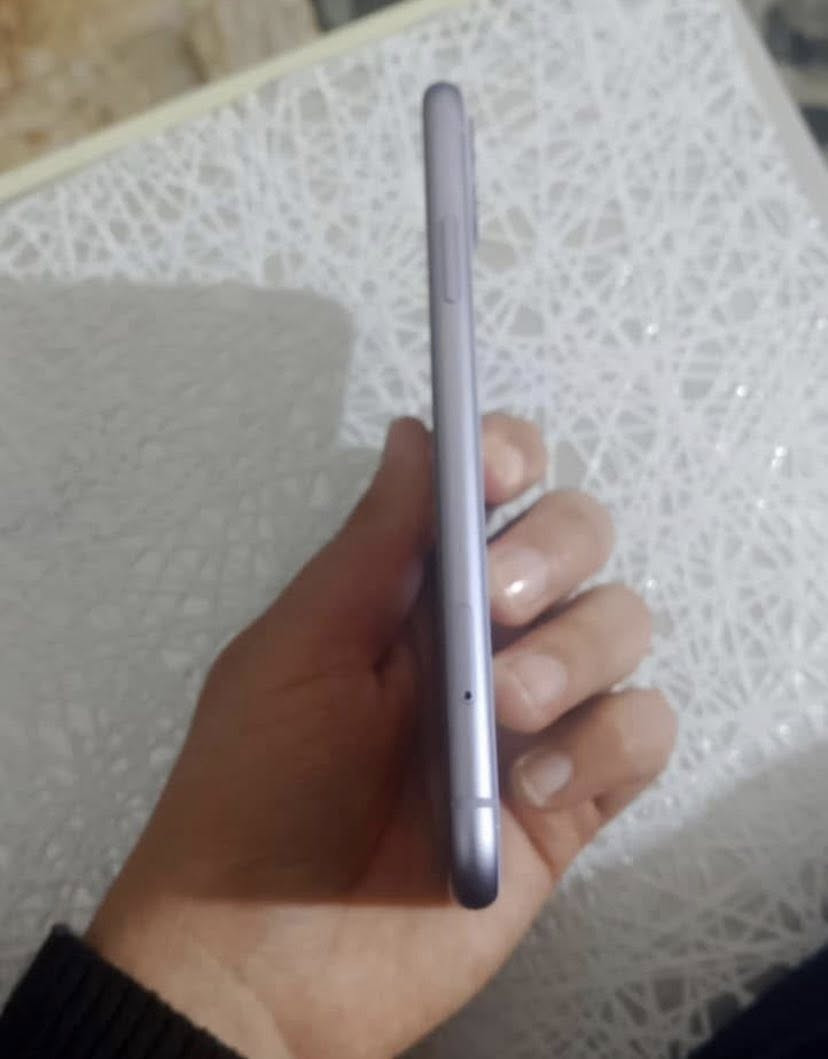 السلام عليكم ايفون 11ذاكره128 بطاريه92 نضيف كلش المكان زعفرانيه اربع شوارع لسعر275وبيه مجال حك لجيه رقمي***********فقط واتساب
