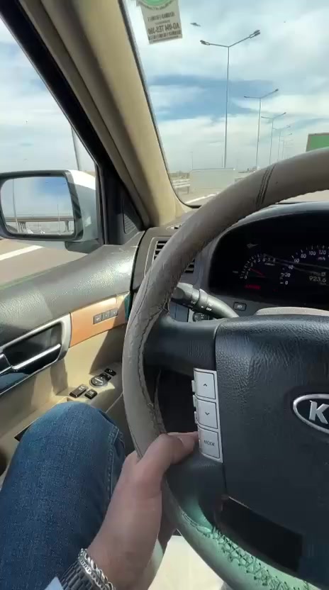 اولدز موبيل 1990 للبيع سياره خير من الله طياره...٤٣ وبيها مجال مكانها ديالئ بأسم ولد صاحبي من بغداد سنويه ٢٧ سياره جاهزه من كل شي راسلني خاص وتدلل


**إذا كنت صاحب هذا الإعلان وتريد حذفه لأي سبب، رجاءا أرسل رسالة إلى الدعم الفني**