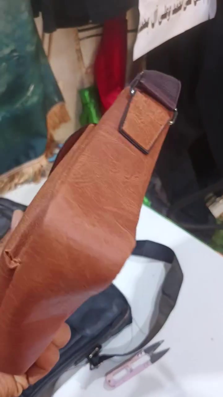 اعلان اعلان تم وصول وجبه جديده من جنط الجلد لصلي


**إذا كنت صاحب هذا الإعلان وتريد حذفه لأي سبب، رجاءا أرسل رسالة إلى الدعم الفني**