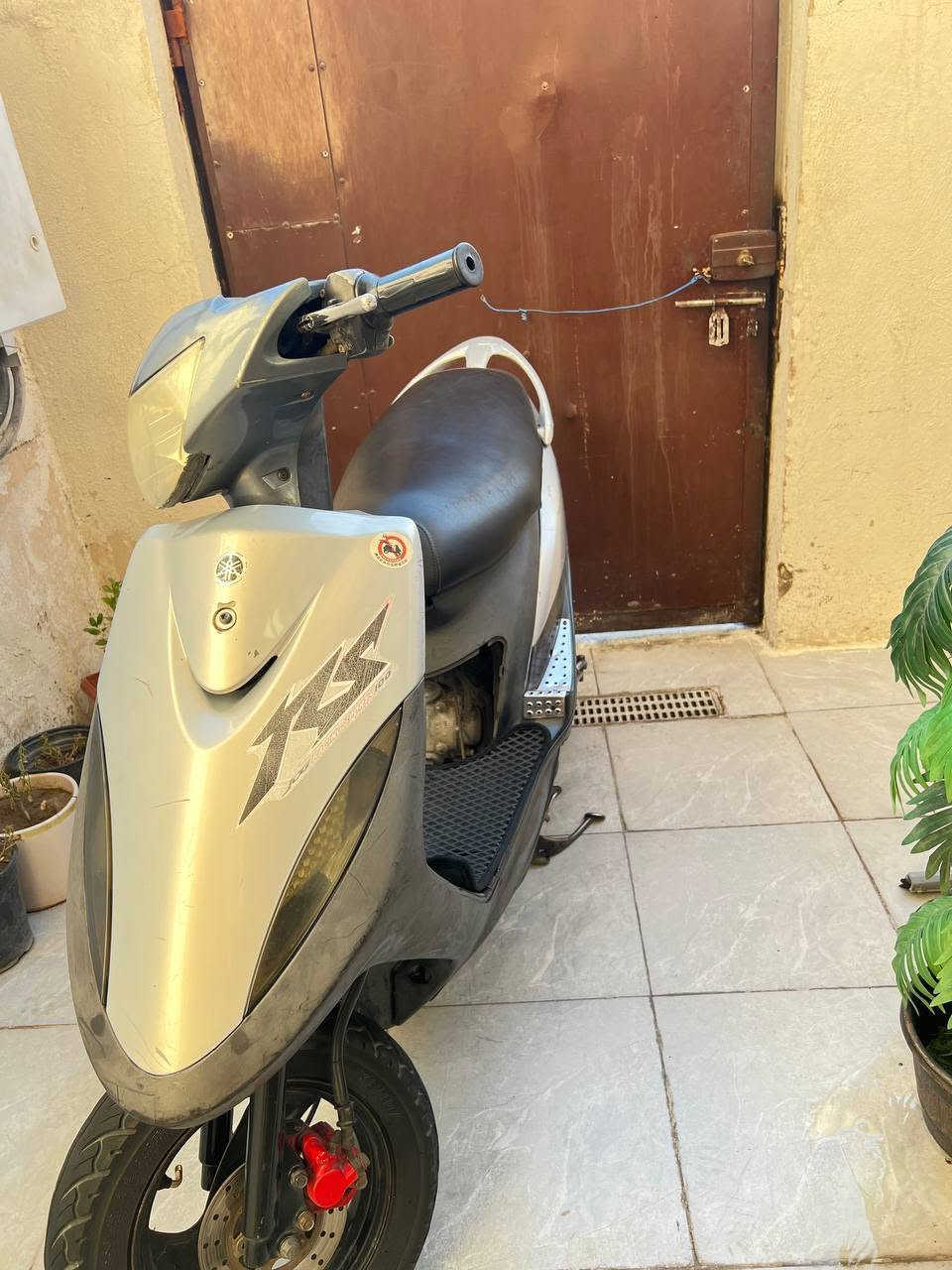 السلام عليكم 
ماكس عدله رصاصي
بيه دبل خلفي رياضي
عضمه رياضيه اصليه
ملقط رياضي اصلي
قاعده رقم سمائيه
مكينه ابلاديه ممفتوحه دراجه مختمه من طول لطول
بغداد حي العامل 
***********
800 وبيه مجال
