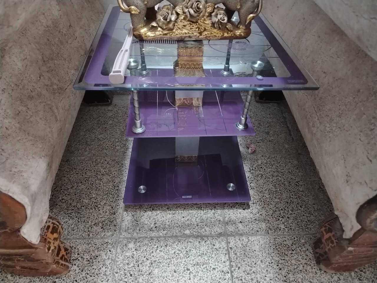 سيت طبلات كزاز ٥ قطع
ميز بلازمة شغال مابي شي الطبلات ٦٠ الف
الميز ١٠٠ نهايتة المكان الشعب ***********
