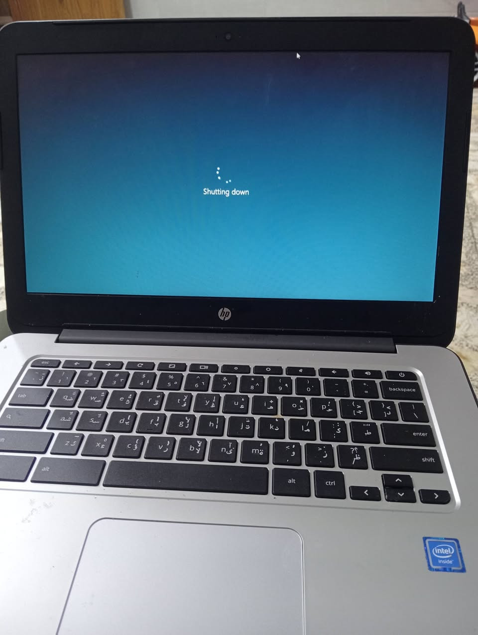 السلام عليكم 
لابتوب hp شغاله كلشي مابيها 
مال اطفال انترنيت يوتيوب 
شحنه حلوو
والسعر 65 
مكاني بغداد الطوبجي 
***********
