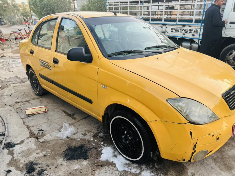 طيبة مديل 2015
رقم نكليزي بسمي هيه غرامات 
هيه غرامات مصفرة 
مكان السيارة جكوك 
السعر 35 وبيهه مجال قليل 
تصال ***********
