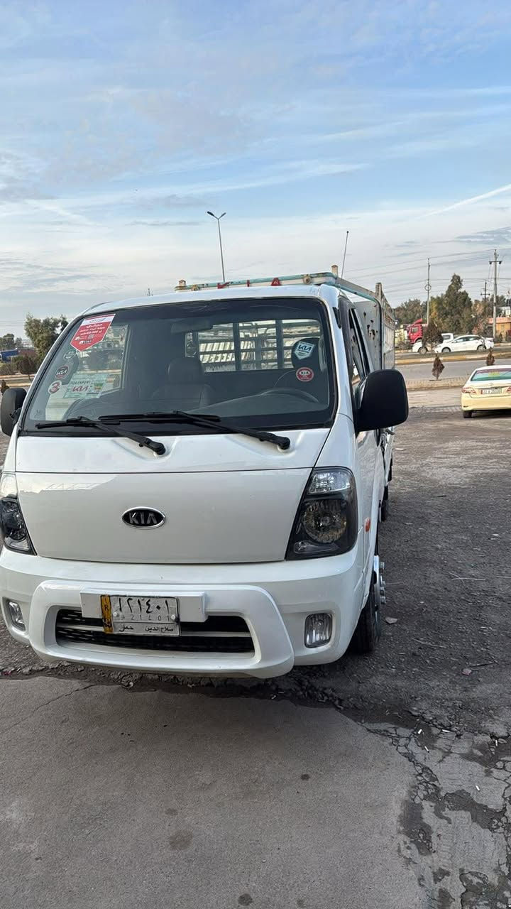 كيا دوباره ى 4000 دوبه ى لوك  مكينه  كير اكسل تايه قودي كه رباى  محجل جلا لوك مشتري تليفون بكه ***********
