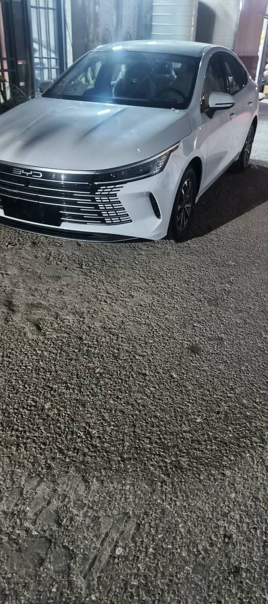 لبيع دسترويل فول مواصفات شاشه قلاب كبيره زيرو يترقم جميع المحافظات غرضه كامله كارت وبصمه والشاحنه الصليه والمنفاخ والفوم وأرضيات اصليه مكان نجف الاشراف استفسار ***********
