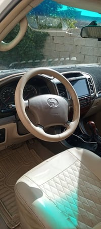 برادو 2007 كفاله عامه بدون قطرة صبغ .للاستفسار اكثر 07715710274 بي وات...