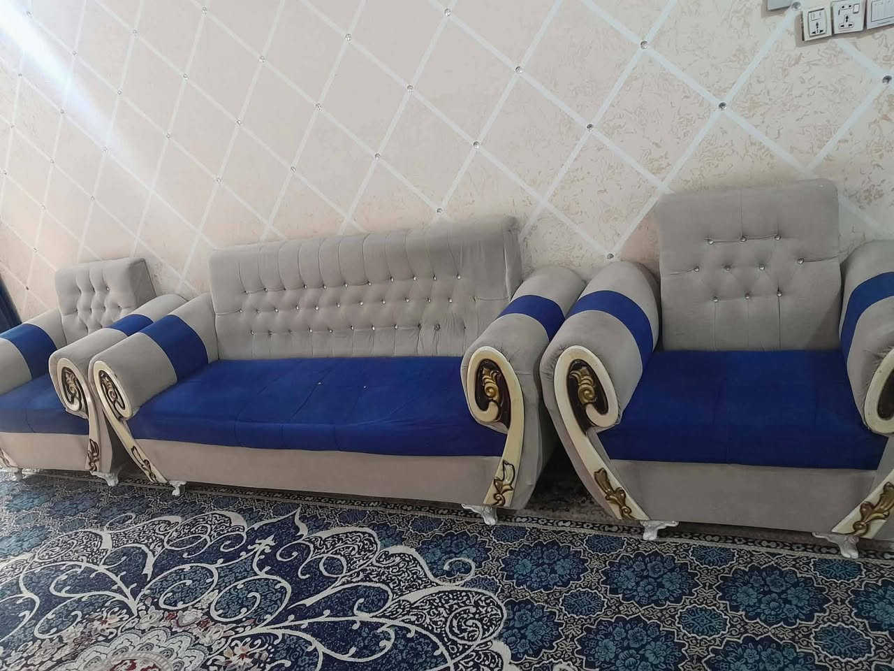 تخم ونص 3قنفات ام3 وقنفة ام2 و4كراسي سعره 600 عنوان كوت الطشاش @إشارة


**إذا كنت صاحب هذا الإعلان وتريد حذفه لأي سبب، رجاءا أرسل رسالة إلى الدعم الفني**