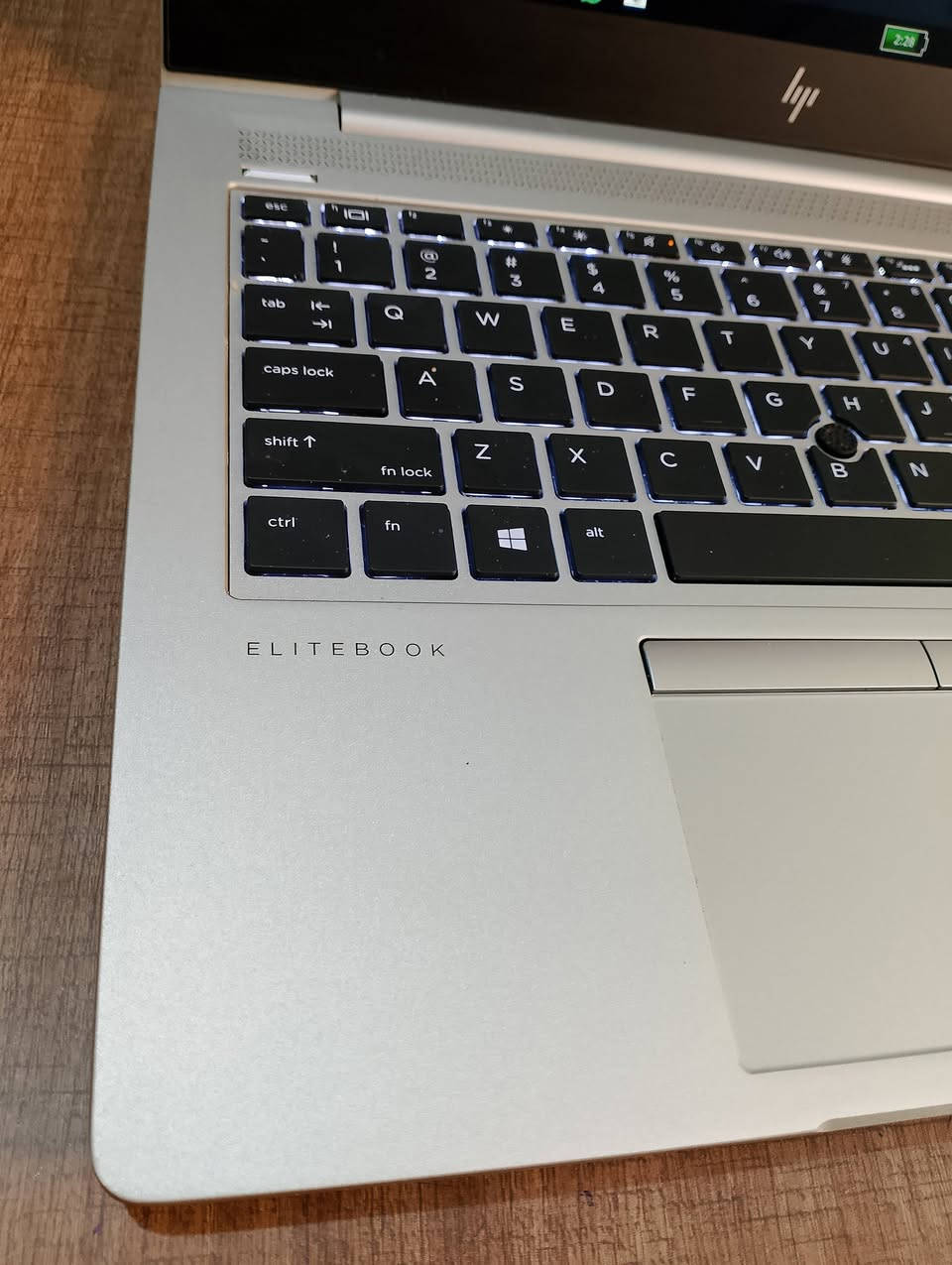 🔥 بـ 270 ألف بَس! 💻 ⏪ لابتوب ألمنيوم فخم [i5 جيل 8 + SSD فائق السرعة] 🚀✨

 HP EliteBook 840 G6
​✨ المواصفات باختصار:
​⚙️ المعالج: Core i5 (جيل ثامن) أداء قوي ومستقر.
​🧠 الذاكرة: RAM 8GB + هارد SSD NVMe فائق السرعة.
​🖥️ الشاشة: 14 بوصة Full HD IPS ألوان واقعية مريحة للعين.
​🔊 الصوت: نظام Bang & Olufsen العالمي النقي.
​🔋 الإضافات: كيبورد مضيء، بصمة إصبع، شحن سريع Type-C، وبطارية ممتازة.
​✅ الحالة والسعر:
​🧼 النظافة: نظافة عالية.
​💰 السعر: 270 ألف دينار فقط!🔴تنبيه:لا يوجد أقساط.
​🚚 التوصيل: متوفر لبغداد وجميع المحافظات.
​👇 للحجز والاستفسار قبل راسلنا على واتساب:
https://wa.me/9647747710677


**إذا كنت صاحب هذا الإعلان وتريد حذفه لأي سبب، رجاءا أرسل رسالة إلى الدعم الفني**