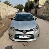 كورلا 15 محرك تبريد بيها ضربة تكمه وحده الأمامية جهة السايق وكعت عليها...