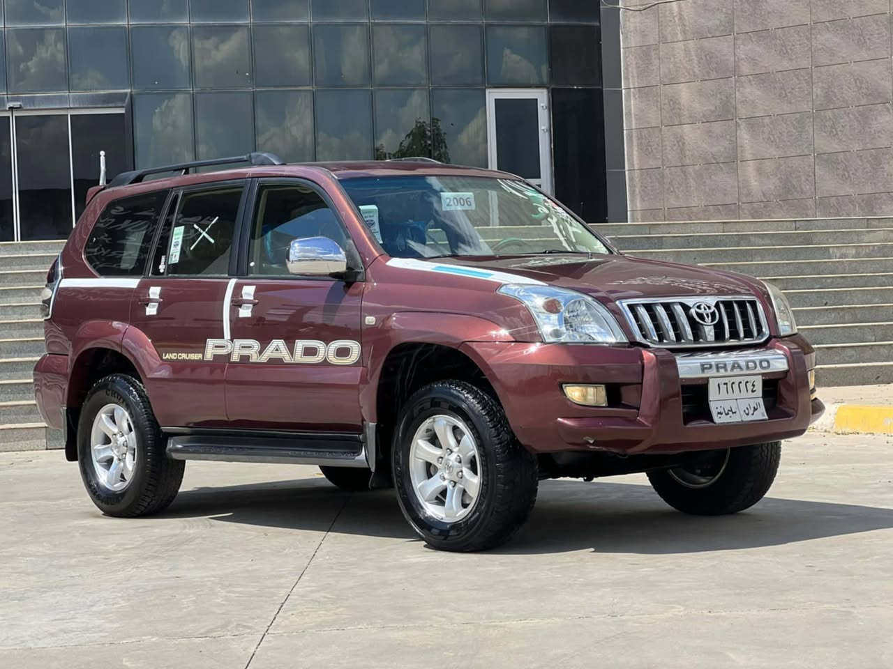 تيوتا برادو موديل 2006 زور خاوينه  زورتازه يه گيرو مه كينه ده بل ئه كسل به شه رت 4 پستونه ناو زه رده بوينت سبوغه له گه ل هه ردوو چاملي پيشه وه له سه ر كالبونه وه   بي ته عديل سارد 
سعر 135 
شوين كه ركوك 
***********
***********
تيوتا برادؤ موديل 2006 حيل نضيف بدون مصرف  كير محرك دبل اكسل بشرط  4 سلندر  داخل اصفر. بس بونيت صبغ ويا جاملغات امامي علي مود جلع  بدون تعديل  
سعر135 
***********
***********
