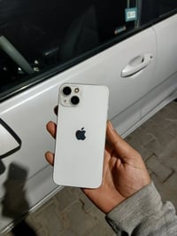 آيفون ١٣ ١٢٨ • بطارية ٩٠ بلادية • تصليح داخلي