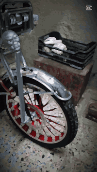 سلام عليكم سيفان سونك سته وعشرين خمسميه كيلو ما ماشيه مكينه ميتين السعر مليون وميه وبيهه مجال ‏‪***********‬‏
