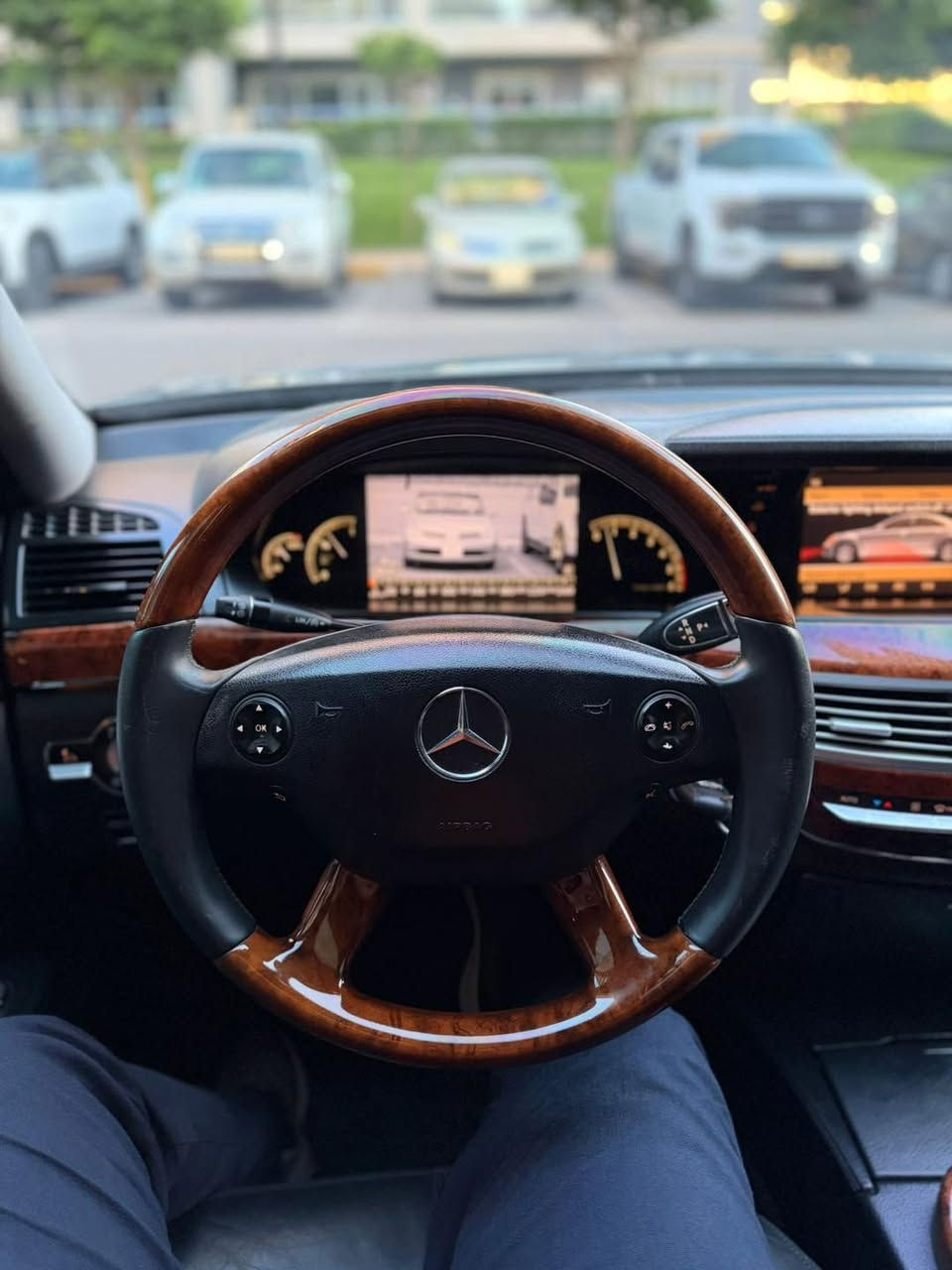 بۆفرۆشتن. 🇩🇪🥇🇩🇪 للبیع

‏‎مارسيدز S550 مۆدیل 2008 كامل شكلى كراوه به 2013 خلیجی به نزين 8 پستؤن زە مان فول مواسە فات 

‏‎(_ پانۆراما ، پێنج پە ردە - خە تی جادە- کوشنی پێشوو دوا مە ساج  - پارکین  - ناوفۆرمیکا   - - شاشه _كامئرا -  .  تە لە فون - قاسە - ئوتو هولد- حاسه ى پئش و دوا ⚔️ 

-كوشن و سوكان كاره باى -گئرى سه ر سوكانه -سيدى بؤكس ) 
سە یارە کە دوو پارچە ی بۆیاخە بێ ناوو گرتنو
 بێ دەعم به س په مپه به شه رت 

گيرو مه كينه ى نه كراواته به شه رت و 
كاره بايو هه موو گيانى به شه رته ويلو تايه ى تازه ى له ژيره
‏‎سه نه ويو و ره قه مو هه مووى تازه يه 

ژ.م: ***********☎️

شوين : سليمانی

سعر /في التعليق يتم الرد فورا على المسنجر ✍🏻

نرخ/ لە کۆمێنت بنوسە یەکسەر وەڵام دەدەیتەوە 📮

مارسيدس S550 موديل 2008 محدث كامل 2013 خليجي صفر شركه سردار محرك 8 سلندر بنزين فول مواسه فات 

( پانۆراما ،تحديد مسار شارع   خمس پردات   اوتو استوب   باركين   داخل فورميكا   كشنات امامى و خلفى مساج    شاشه   كامره    تلفون    قاصه اوتو هولد  حساسات امامي والخلفي   كشنات واستيرن كهربائي  گير استيرن) 

سیارە قطعتين صبوخ بس بخ بدون حادث بدون دواخل
سنويه ورقم كله جديد جديد شادله اطارات والوياله   
محرك گير مامفتوح بیلادی  كهرباى كل بشرط سياره 

رقم موبايل :*********** 
عنوان : سليمانيه
