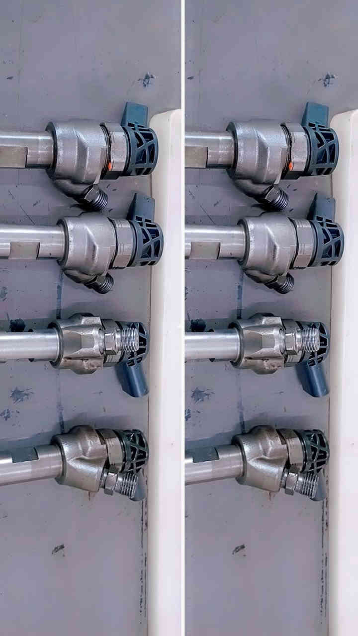 متوفر طخم انجكتر للبيع 
خدمات حسين للديزل كافة انواع الانجكترات الكهربائي والبمات وطواحين اي استفسار مراسلة الصفحه او الاتصال على الارقام التالية 
***********
***********يتوفر واتساب
