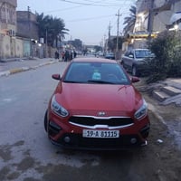 كيا فورتي 2021  اللون احمر محرك 2000مكفول كير cvt ممفتوح على وضع الشرك...