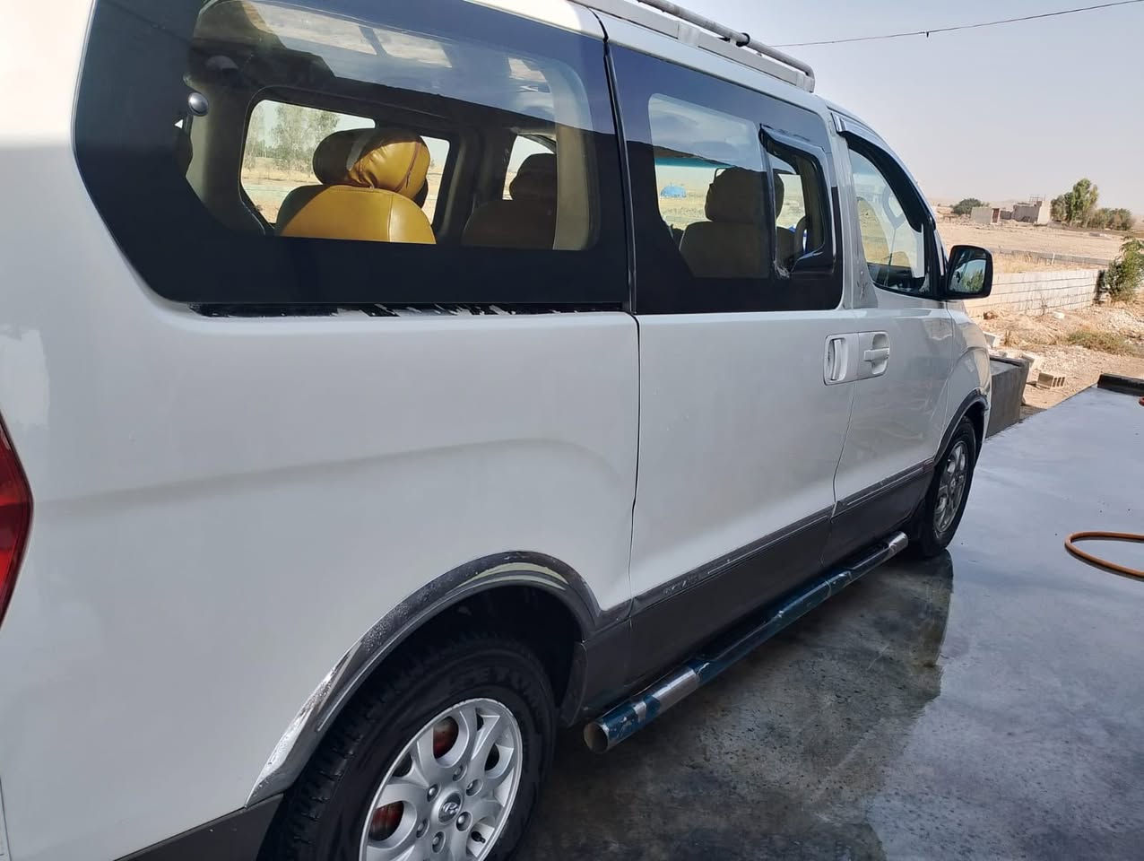 السلام عليكم ورحمة الله وبركاته
ستاركس للبيع موديل 2009 رقم كركوك 
سنوية الى2027  العنوان كفري ديالى 
محرك جديد كفالة لا صرف ولا بخار 
تخم تاير كوري / الضرر 3 قطع تبديل 
للاستفسار الأتصال برقم ***********
