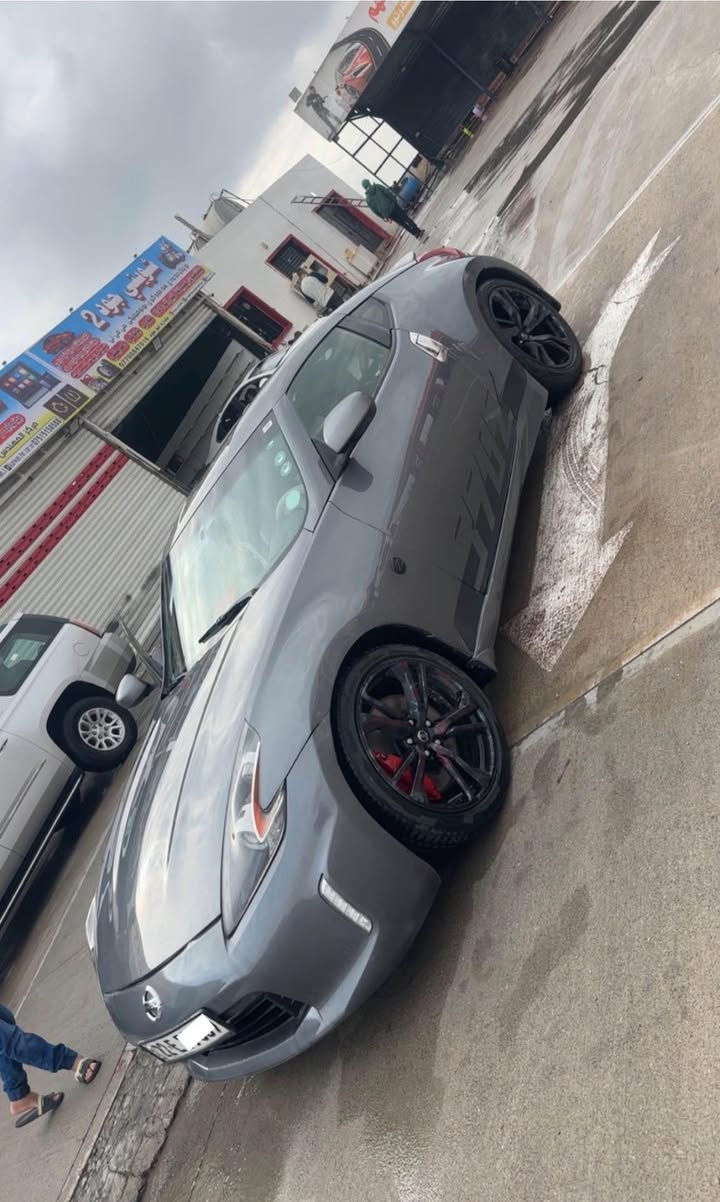 نيسان z370 
موديل 2020
رقم اربيل سنويا هزه جديد
حزام صبغ
سياره على وضع شركة كير مكينه كفاله برغي مامفتوح بيهم
مراوس مع F10 يفضل رقم شمالي 
سعر 165 مكان اربيل 
*********** وتساب
