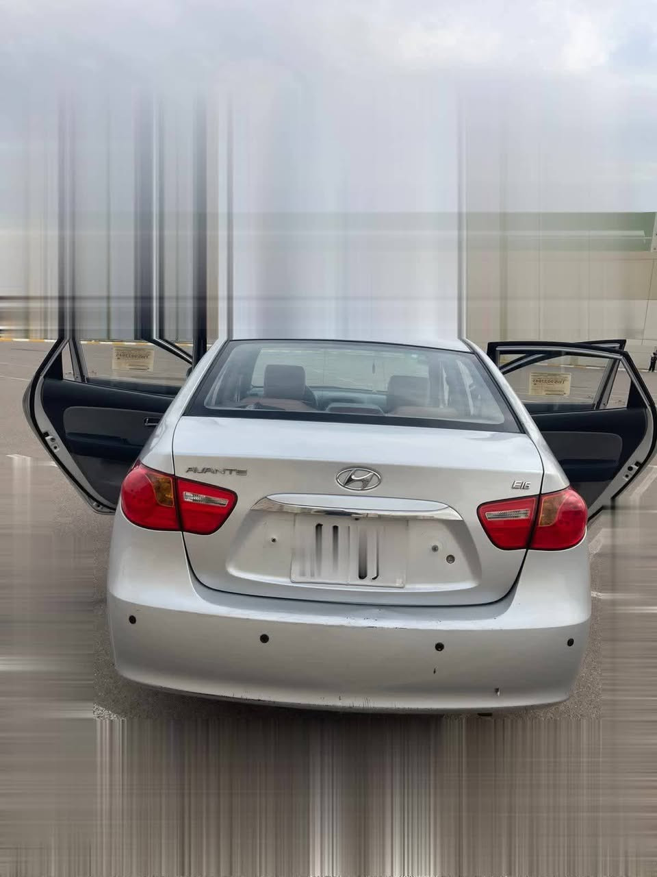 سيارة النترا أفانتي موديل 2010 أدوات مكصوصة بيه رقم اربيل وسنوية متومة مكان السيارة بغداد سعر 44ورقة
الاتصال على هذا الرقم فقط واتساب ***********
