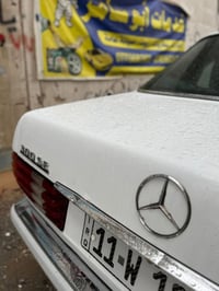 ٣٠٠SE • ١٩٨٩ • رقم بغداد