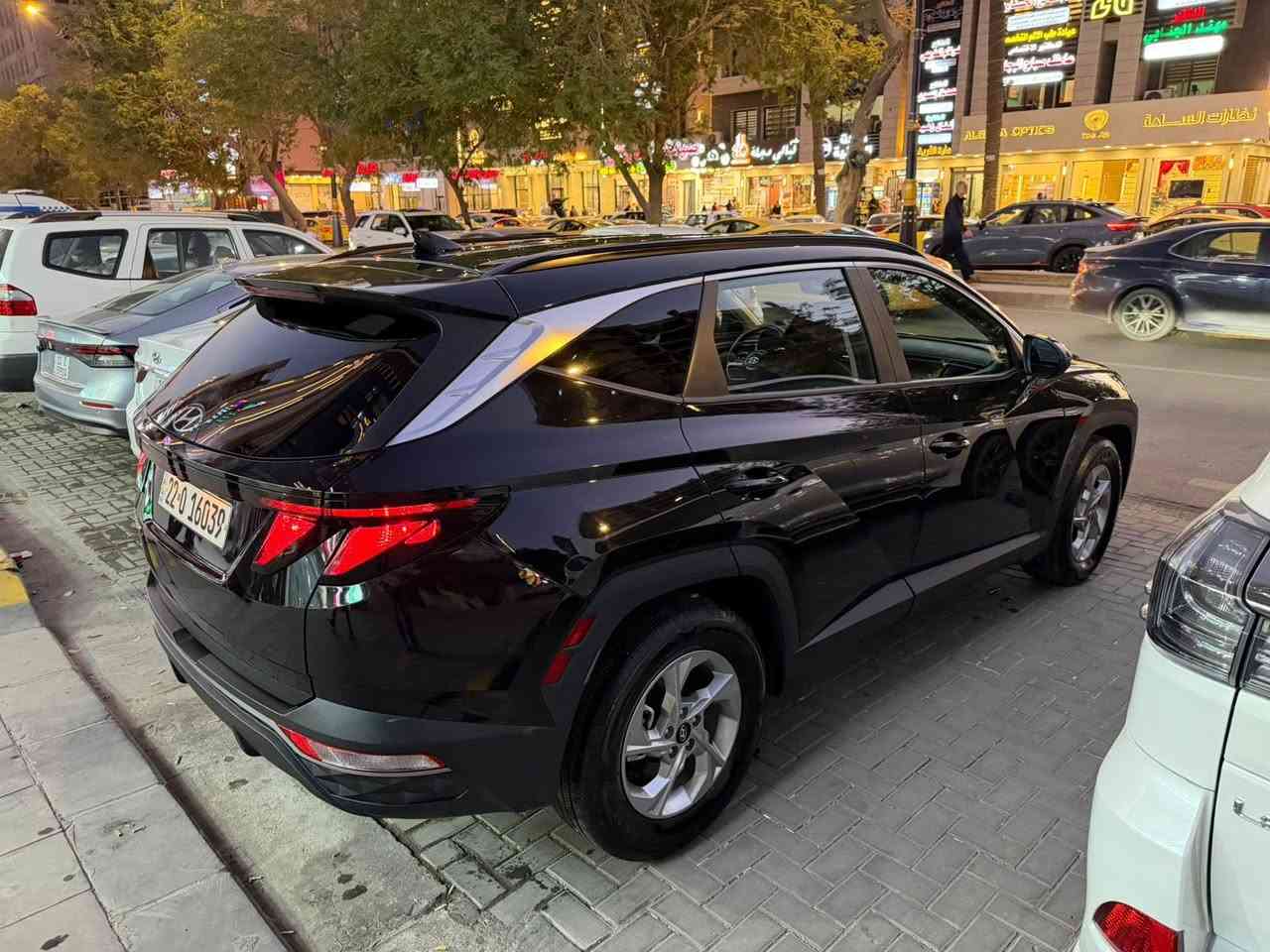 السلام عليكم
توسان وراد امريكي موديل2024
مواصفات SEL بصمه كشنات كهرباء
جنطه كهرباء تدفئه كشنات هاند بريك بصمه
رادار امامي رادار جانبي ماشيه M28000 
سياره جاهزه بدون اي نقص محرك 2500gdi
حادث بنيد مبدل چاملغ مصلح ومصبوغ
چاملغ الثاني الامامي بي كلير امريكا
مكان السياره بغداد الكاظميه
السعر 177 ورقه 
هـ***********
