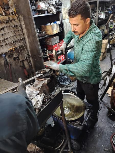 ياالله السلام عليكم احبتي الكرام رمضان كريم عليكم جميعا انشاءالله باجر متواجدين مو الساعه ٨ الحد ١ للتصيلح الكيرات العادي شيخ عمر شارع الاطفاء من جهت باب المعظم ***********
