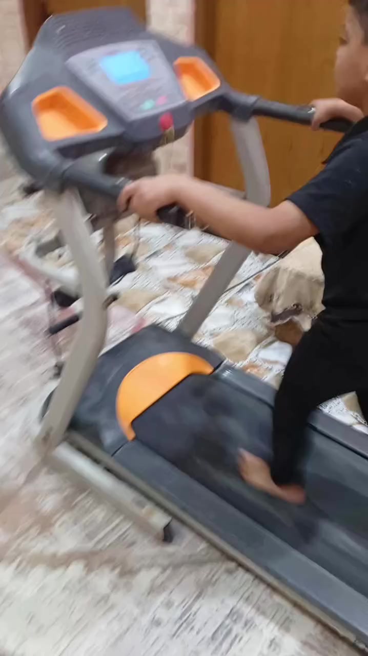 جهاز جري البيع سعره @٢٥٠ بي مجال *********** بي وساب
