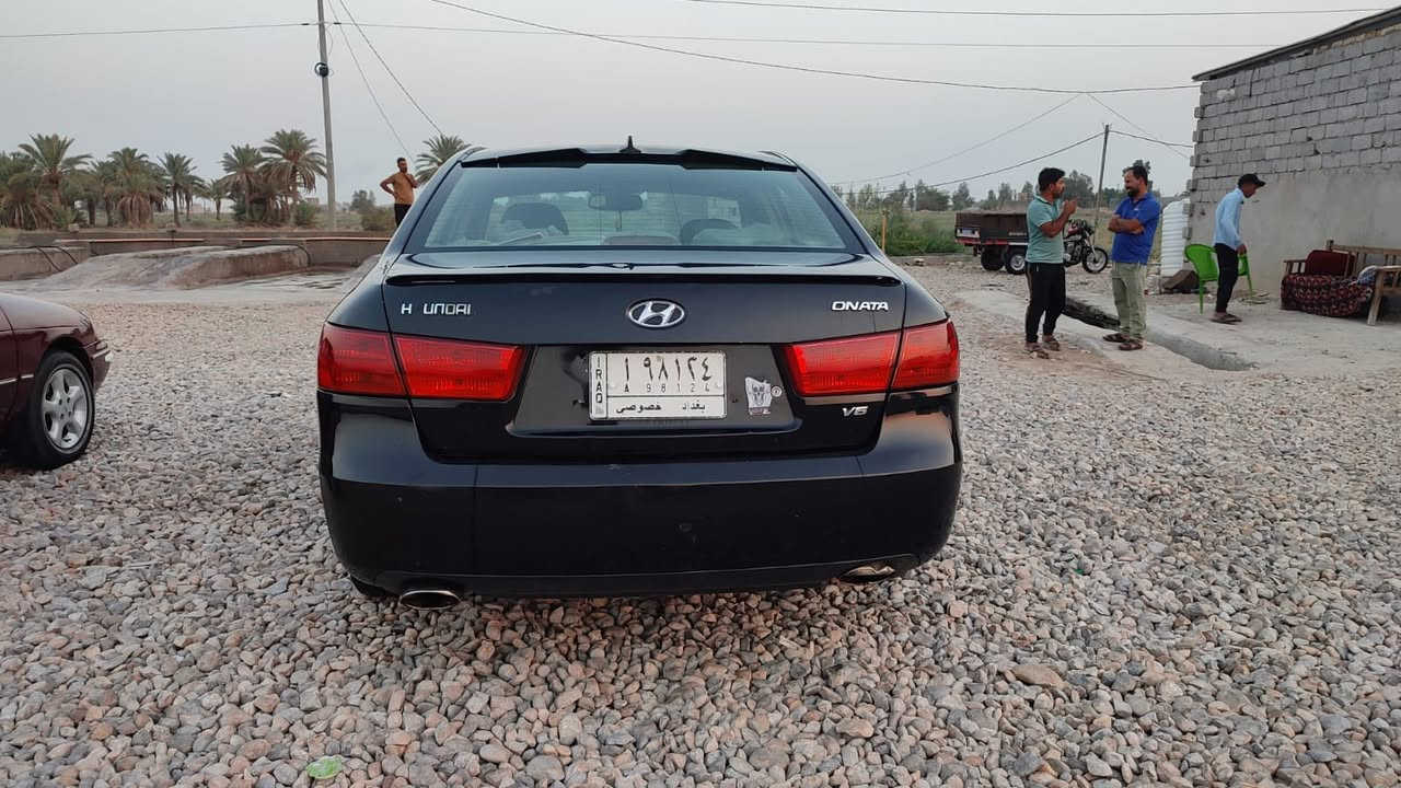 من رخصة الادمن سوناتا 2006 محرك 6 سلندر  فول مواصفات
كير محرك حداديه تبريد تدفئه كله مكفول 
حادث جاملغ امامي
جاهزه من كلشي بدون اي نواقص مال جناي 
السعر 98 وبيه مجال شي بسيط 
اتصال ‭***********‬
عنوان بابل شوملي
