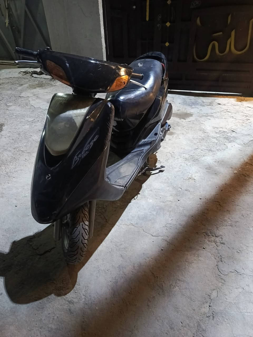 سلام عليكم دراجه بريز للبيع كله شغاله شلعه معدل خير من الله كله بلاديه السعر ٤٥٠بيه مجال للشرائح ***********
