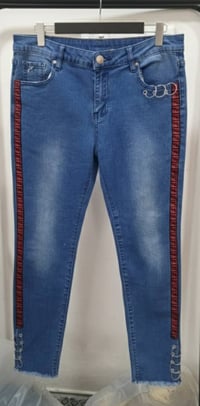 ملابس منوعة • توصيل داخل الحله • توصيل محافظات