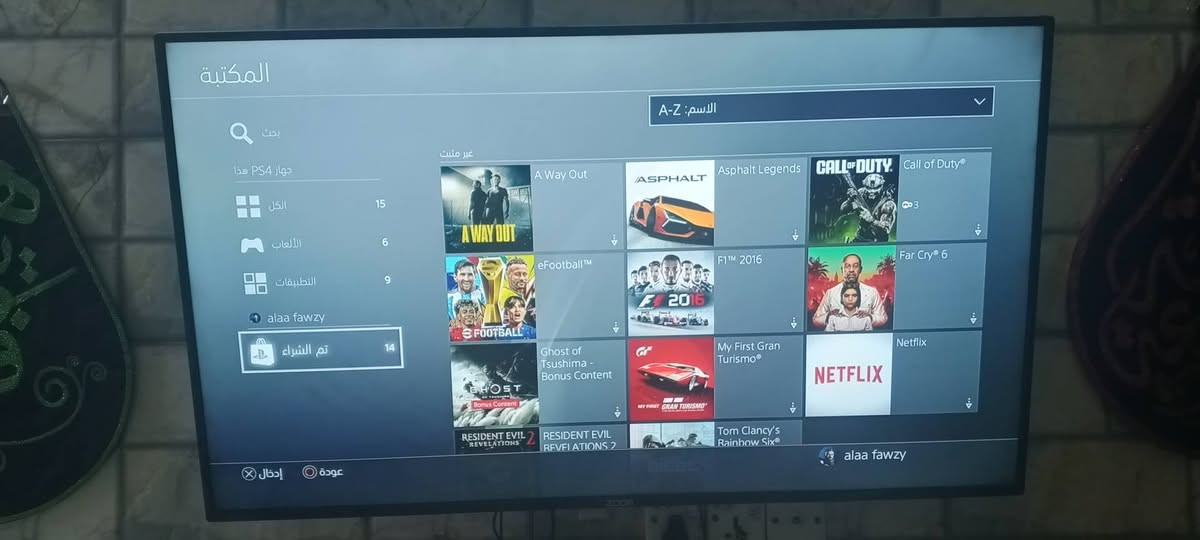 سلام عليكم PC4الجهاز نضيف وجديد ما مفتوح نص تيره الذاكره الجهاز يجي ويا قرص جيتي محدث علا اخر تحديث ويا يده اصليه وحده تجاريه سعره 250وبي مجال لطيبين رقم *********** وبي حساب بي14لعبه يجني بل حساب
