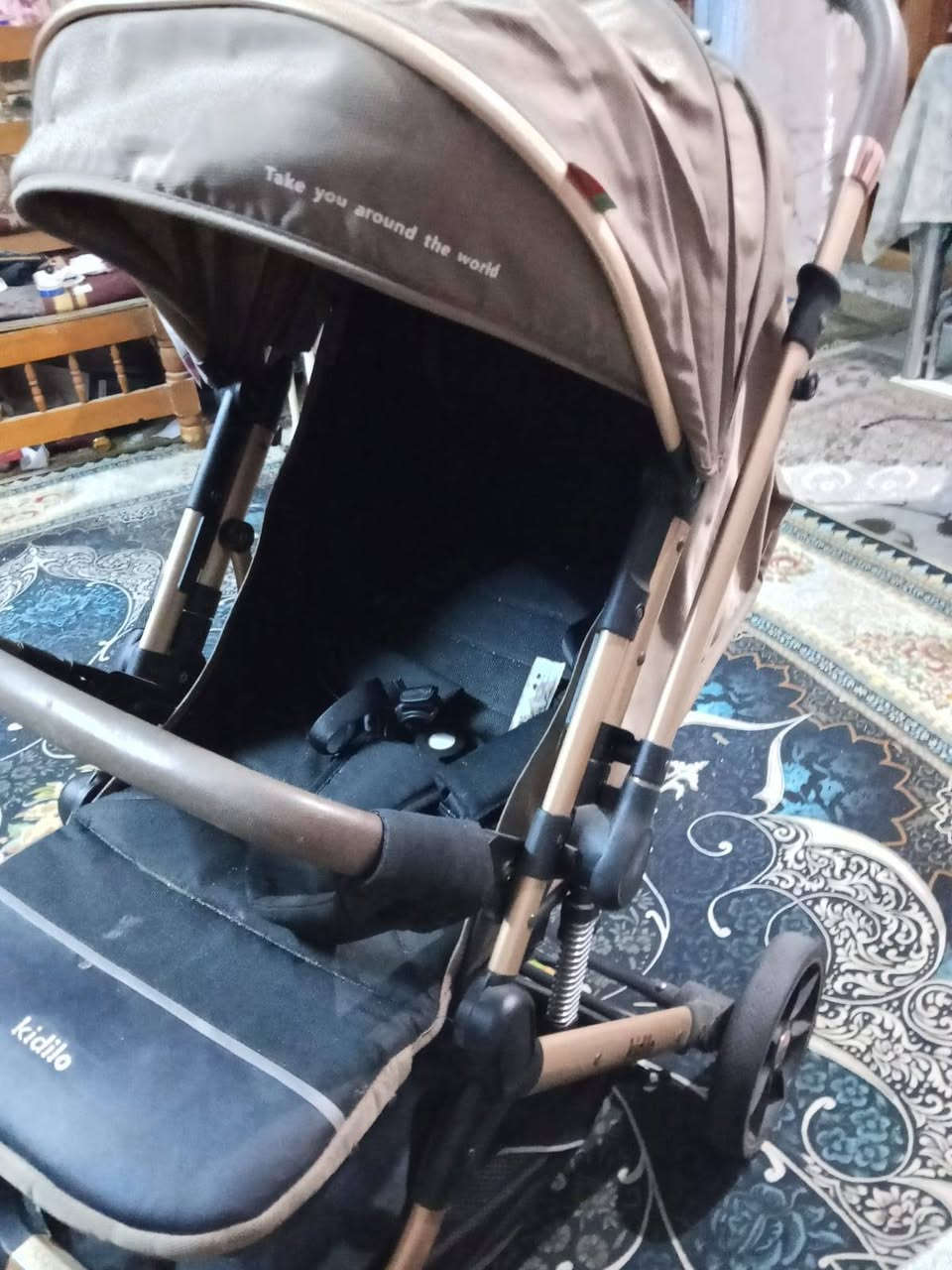 السلام عليكم عربانه كيدلو نوعيه ممتازه درجه اولى مستعمله شي قليل نظيفه جدا
السعر75وبيه مجال

العنوان /بغداد/شالجيه/قرب جامع براثا الاتصال

 ع رقم  ***********

