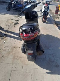 ابريز للبيع الدراجه خير من الله ناقصه باتري وكابريتر وصخ السعر 350. 07...