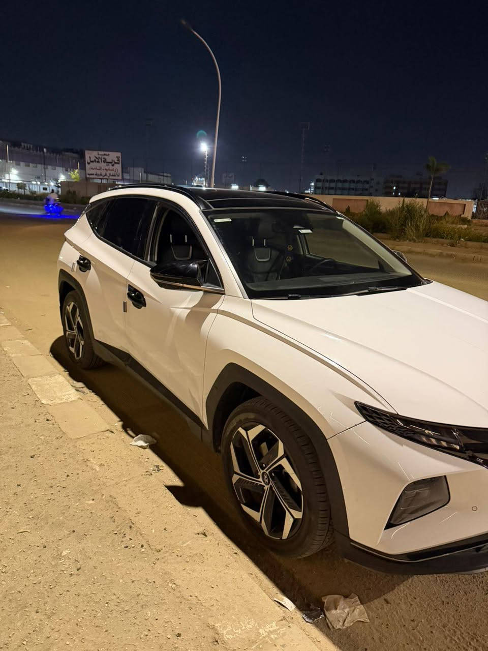 هيونداي توسان 2021 اعلي فئه كامله فابريكا بالكامل 140.000km
رخصه سنه ونص 
المعاينه العاشر من رمضان


**إذا كنت صاحب هذا الإعلان وتريد حذفه لأي سبب، رجاءا أرسل رسالة إلى الدعم الفني**