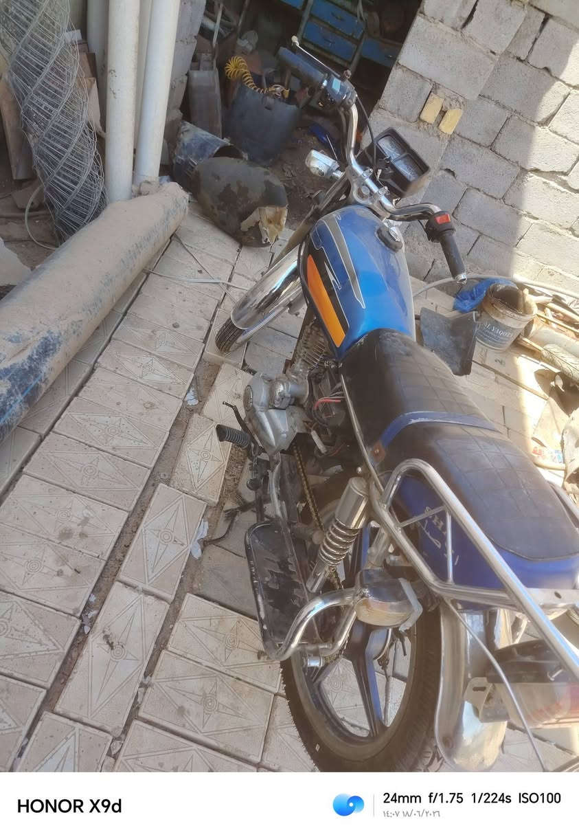 السلام عليكم ورحمة
بارت موديل 20 كلك كلك كلك 
شغالة سلف هندر
كهربائياتها كاملة
 ناصرية مركز
***********
السعر 400 قفل قفل
