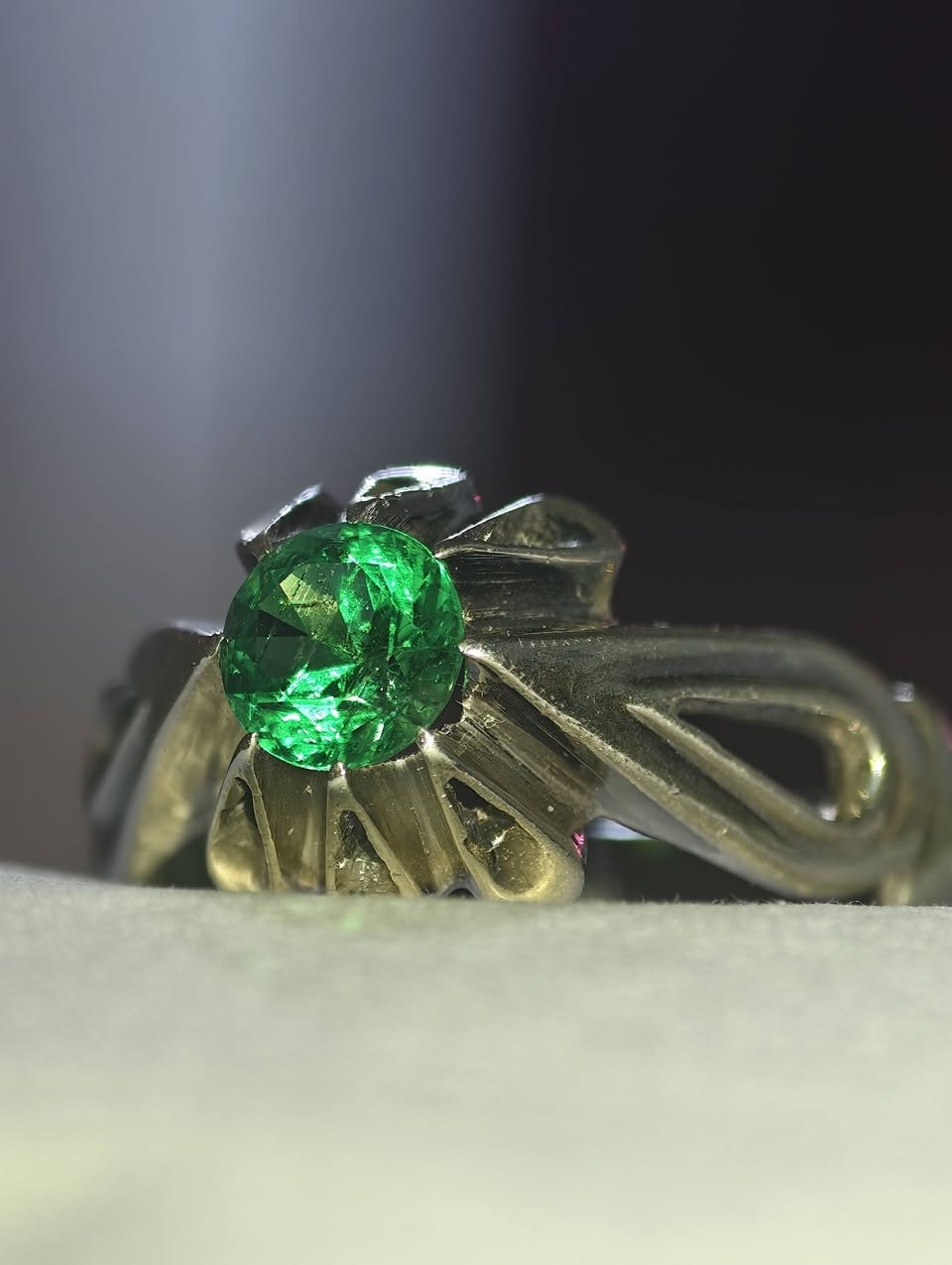 منفردة الجمال قطعة من الف قطعة


**إذا كنت صاحب هذا الإعلان وتريد حذفه لأي سبب، رجاءا أرسل رسالة إلى الدعم الفني**