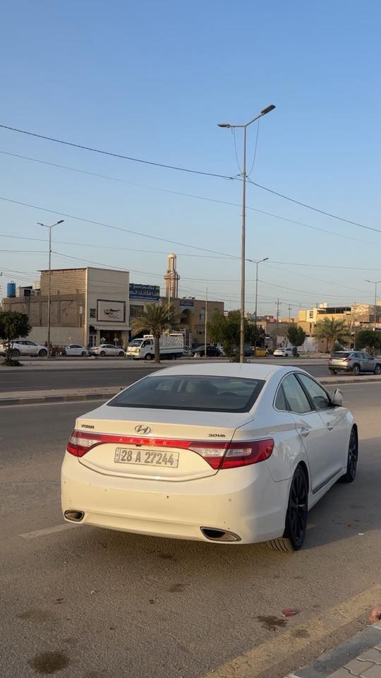 سلام عليكم أزيرا ٢٠١٤ وارد خليجي محرك 3000 بيها فقط الجاملغ الأمامي الي جهت الصدر تبديل رقم جديد نجف وهزه جديده سياره نضيفه ومكينتها بوضع الوكاله سياره ب اسمي مداور ثاني يوم عنواني النجف حي ميسان *********** سعر 118 وبيها مجال
