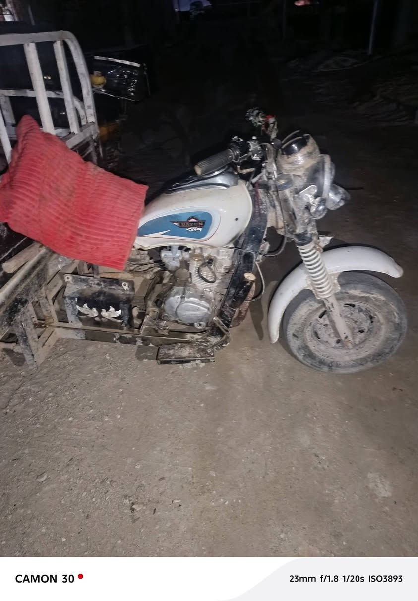 سلام عليكم ستوته لبيع مديل 12ستوته مارك 2025ستوته  نضيفه وارق صولي تواير ابو الخطه نتصال عله ‏‪***********‬‏ بيه واساب
