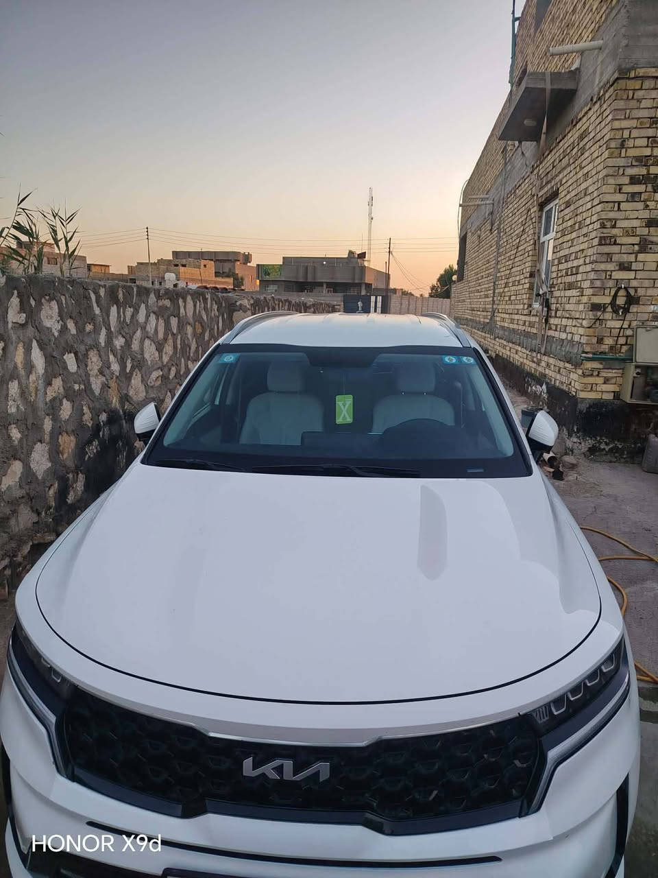 كيا سورنتو موديل 2022 فول ما عده بنيراما 
كير ماوس 
7 راكب 
6 سلندر 
جنطه شفط 
شفتات ستيرن 
السياره مكفوله كفاله ما عدا بارد بل بنيد حجم اصبع بسيطه 
مداور ثاني يوم مال جناب 
السعر 260 بيه مجال بسيط حك جيه 
الاستفسار ***********
