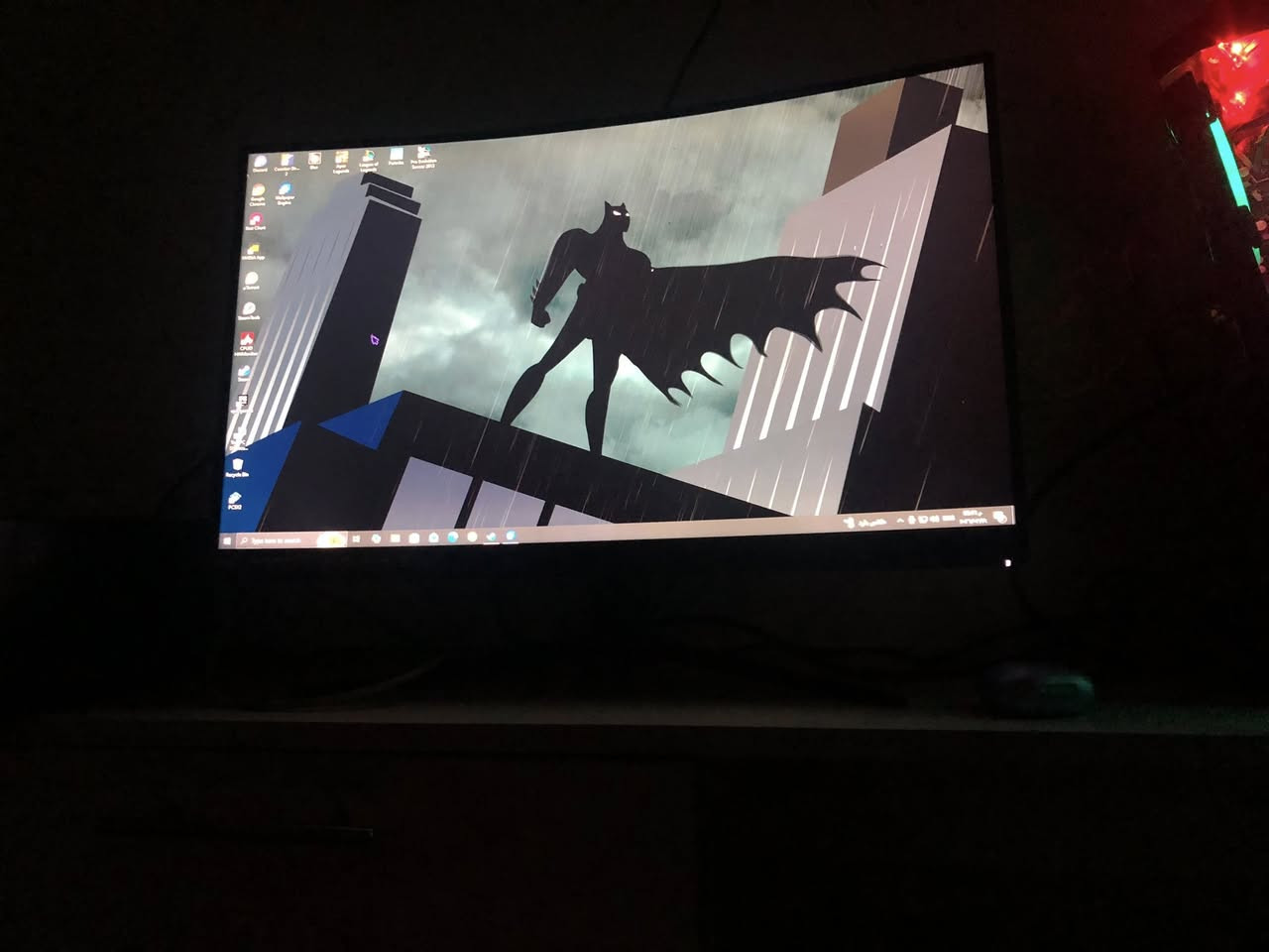 Pc للبيع
Gpu - 1660
Cpu - i5 9400f
Ram - 8x2 rgp ( 2600 ) 
M.b - b365 asrock
Hdd - 750
Ssd - 150 
Ps - 650 w
السعر 550 
Monitor 
Msi curved 1920 x 1080 full hd 
Size - 27 
( الشاشه مضروبه ضربات خفيفه من برا مثل ماموجوده بالصور ) 
السعر ١٠٠
Mouse razer 
Keyboard havit 
Headset havit 
السعر ٥٠ 
المكان الدوره - شارع ٦٠ ( السعر قابل للتفاوض بشكل بسيط )


**إذا كنت صاحب هذا الإعلان وتريد حذفه لأي سبب، رجاءا أرسل رسالة إلى الدعم الفني**