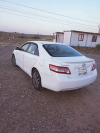 كامري 2011 ضرر بونيد وجاملق السعر 125 وبيه مجال 07806431358