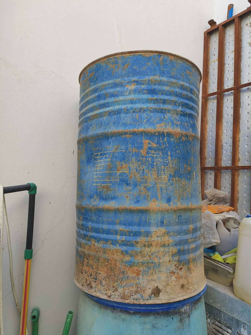 المبرادات شرط الشغل ونظيفات ..قفل 50, البرميل15  المنكنه مال بواري 15.


**إذا كنت صاحب هذا الإعلان وتريد حذفه لأي سبب، رجاءا أرسل رسالة إلى الدعم الفني**