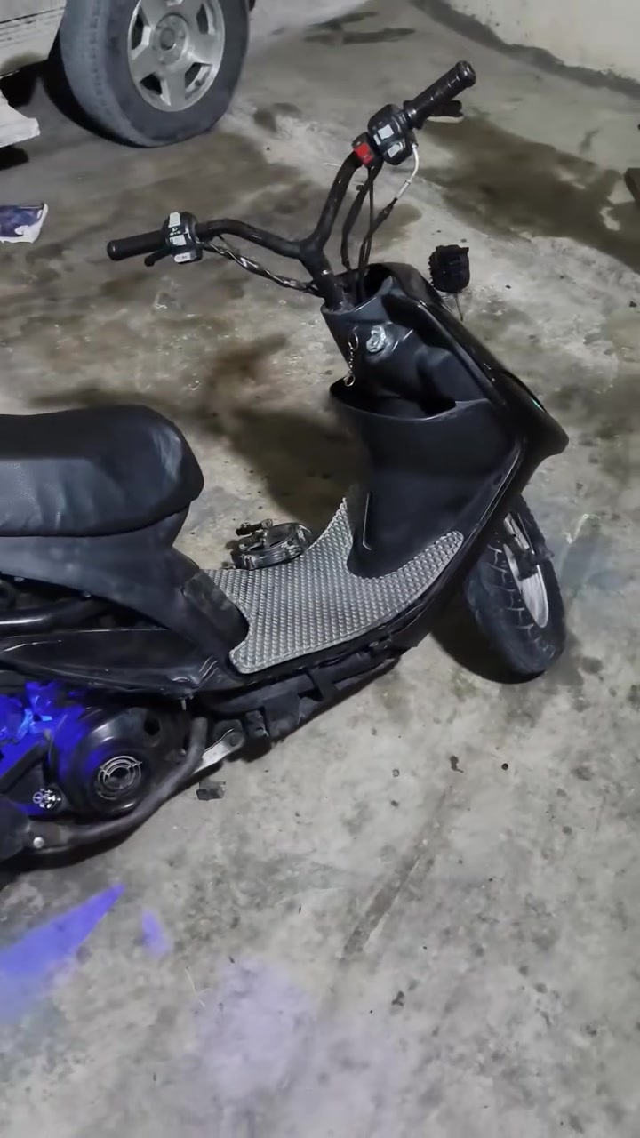 ماكس عدله للبيع سعر 350 دراجه شغاله سلف و هندر دراجه مفتوحه كهربائياتها كامله مكاني بصره الشعيبه *********** فقط واتساب
