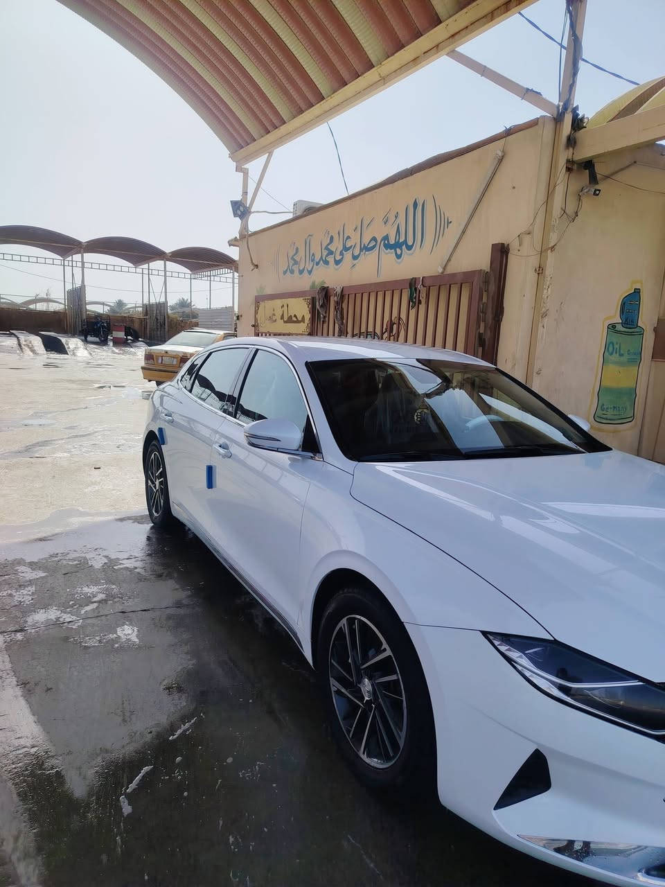 هونداي كراندر
موديل 2023
فول مواصفات
عدا البنرياما
رقم قادسيه نكليزي
مدوار ثاني يوم
برادات بلاديه
تحكم سترين
كشنات كهرباء تدفاء تبريد
  محرك 6سلندر غازز
شاشه لمس
بصمه
تخم تاير جديد
بيها ثلاث قطع
مع السونار
السعر 195 وبيها مجال
العنوان الديوانيه
للاتصال علئ الرقم
***********
***********
