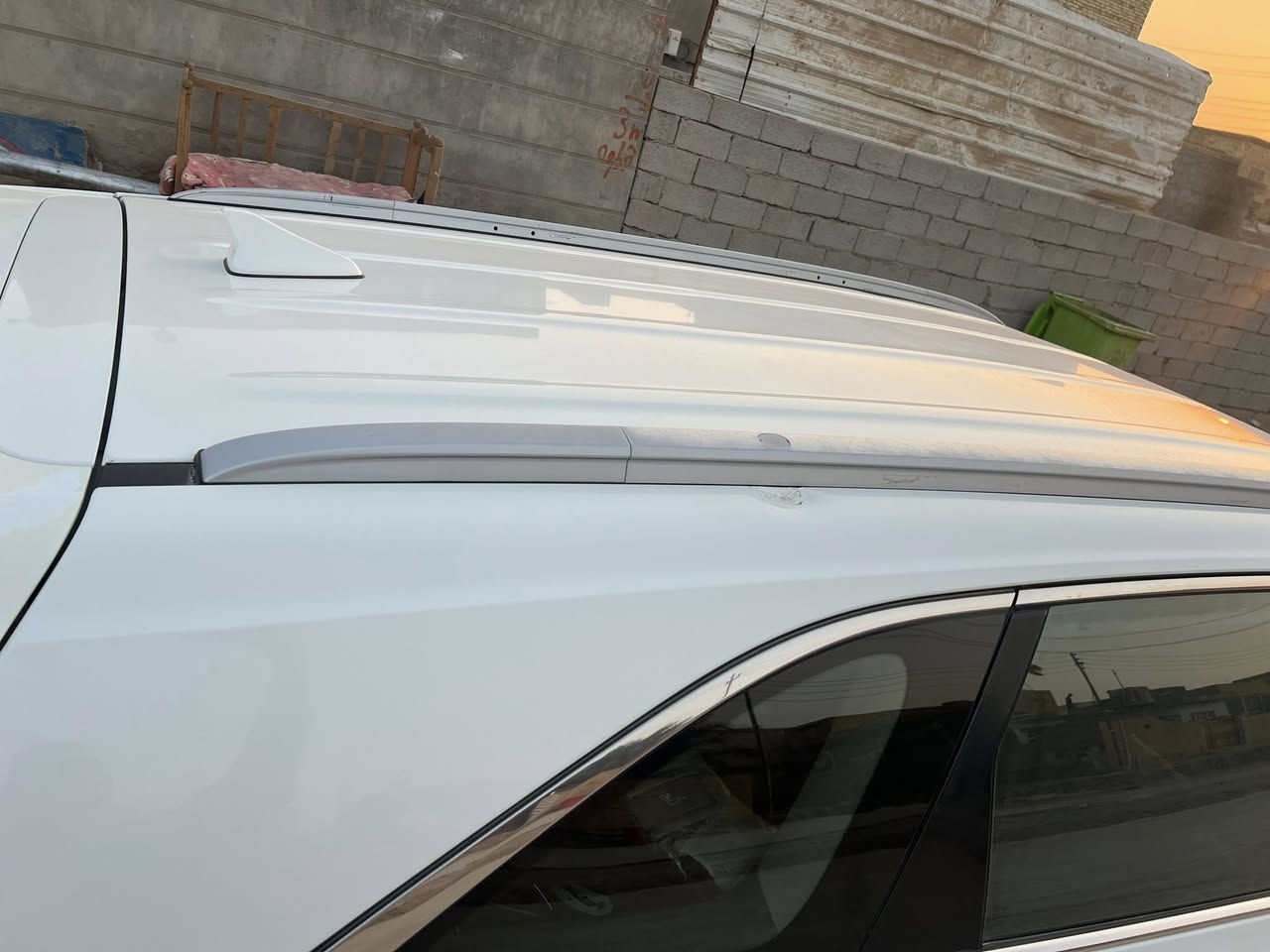 السلام عليكم سورنتو 2020 للبيع خليجي بي سياره نضيفه وعلى ايد وحده مواصفات فول عدا الفتحه
1-مكينه 6 سلندر 3500
7راكب
3-تدفئه تبريد منفصل 3 قطع ثلج🥶
4-اوتو هولد 5 وضعيات قياده
5-شاشه كبيره لمس كار بلي 
6-لايت وLED زنون بلادي عالي ناصي
7-بصمة ابواب وبصمة تشغيل وجنطه شفط
8-كامره خلفيه ورادارات 
9-ويل كروم حجم 20
10-كشنات جلد والكشنات الاماميه كهرباء
11-بالسرعه 120 دك جرس
12-اشاير بالمري ومري شفط
13-ماشيه 158 الف كيلو
14-كير 8 نمر
15-حساسات امامي خلفي
16-تحكم ستيرن جهتين كروز سرعه
وبعد بيه مواصفات مكينه فقط مبدل بيه كازكيت شرط شغل شركه مكفوله من التنقيص كير كفاله رقم ذي قار  السعر 235وبيه مجال للشراي المكان الناصريه قضاء النصر للاستفسار الاتصال على الرقم ***********📞
