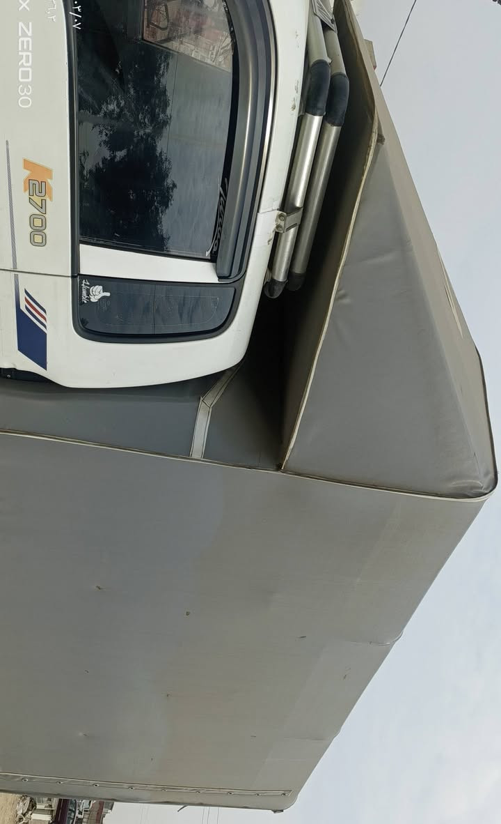 السلام عليكم.... 
للبيع چادر وتعلاوه مع محجر.. أو بدون محجر  ارتفاع كامل 220 .. فوق المحجر 100 ... تفاصيل أكثر اتصال ***********
