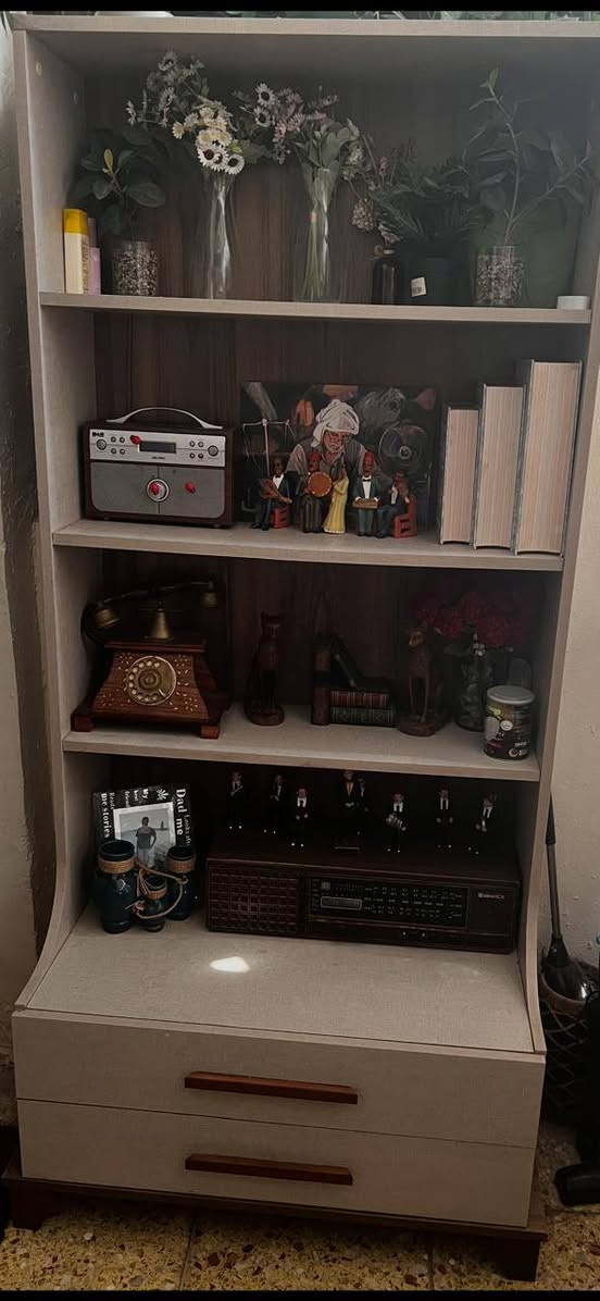 أغراض للبيع العنوان سيديه نضافتهن 100 بل 100 فول
ميز بلازما حديث تركي مواصفات منظر حطب ودديجي سماعات داخلي ب٢٢٥ وبي مجال
مكتبه تركي اصلي ب١٢٥ وبيها مجال
براكيتات جداريه عدد٢ ثريات عدد٢ بل حقيقه كلش حلوات وجمالهم روعه اناره ب٢٥٠ وبيها مجال


**إذا كنت صاحب هذا الإعلان وتريد حذفه لأي سبب، رجاءا أرسل رسالة إلى الدعم الفني**