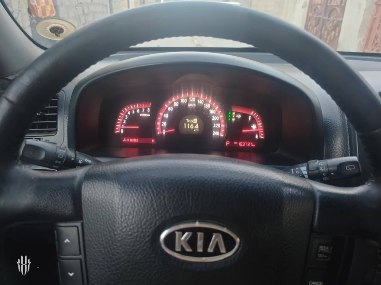 السلام عليكم من رخصه الادمن
كيا موهاڤي خليجي فول الفول موديل 2011 للبيع 
مكفول ماعدا شبر بارد بل باب بدون صبغ
بصمه تشغيل بصمه بيبان 
فتحه سقف زراكات ماصدا 
جكات چوبلس تصعيد وتنزيل 
تبريد شرط ثلاجه 🥶
محرك 3800
شادلها منضومه غاز 80لتر انسه صرف البانزين
باقي المواصفات الفول معروفه
رقم اربيل انكليزي باسمي 
السعر120$ ملاحظة المكينة بيه لاستيك ولف 
عنوان بغداد الشعب 
*********** واتساب 
***********
