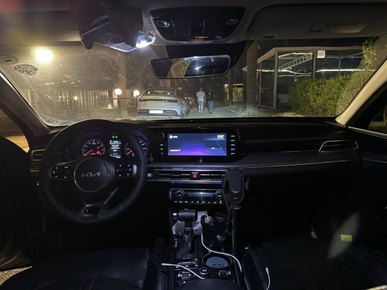 السلام عليكم k5 للبيع او مرواس 
وارد امريكي 
1600 Turbo
فول الفول مزوعة مواصفات


**إذا كنت صاحب هذا الإعلان وتريد حذفه لأي سبب، رجاءا أرسل رسالة إلى الدعم الفني**